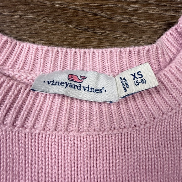 Vineyard Vines Girls Crewneck Sweater, Whale, Pink XS 5-6, Fair Condition, Fall - Picture 5 of 9